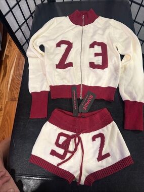 ROMWE White and Wine Red Zip-Up Sweater & Shorts Set